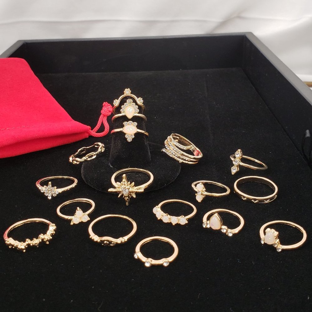 Boho Set of 17 Gold tone Rings